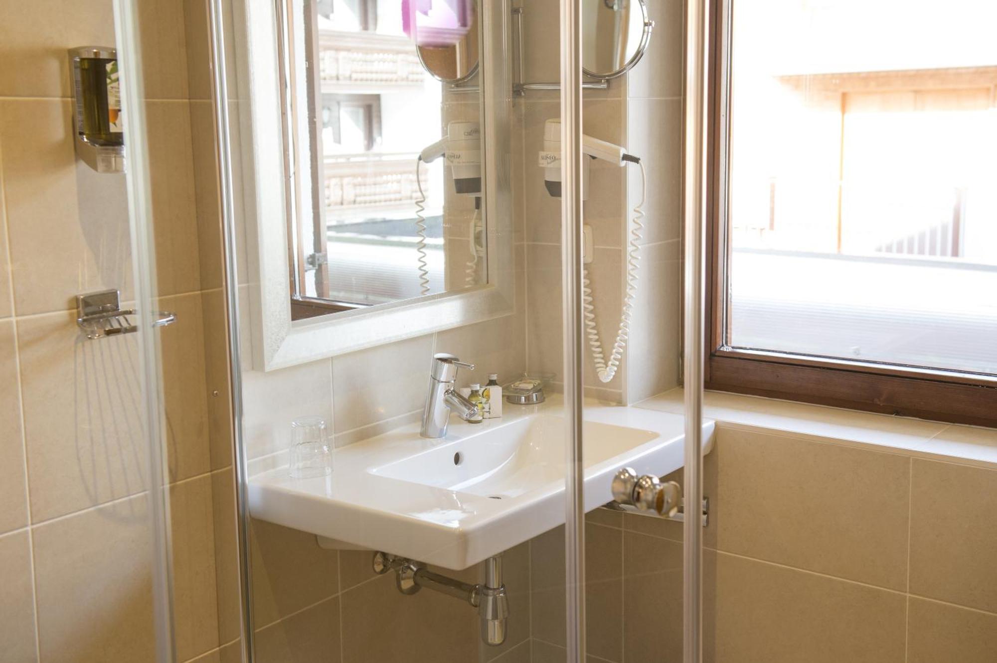 Hotel Garni Sursilva Lech am Arlberg Bilik gambar